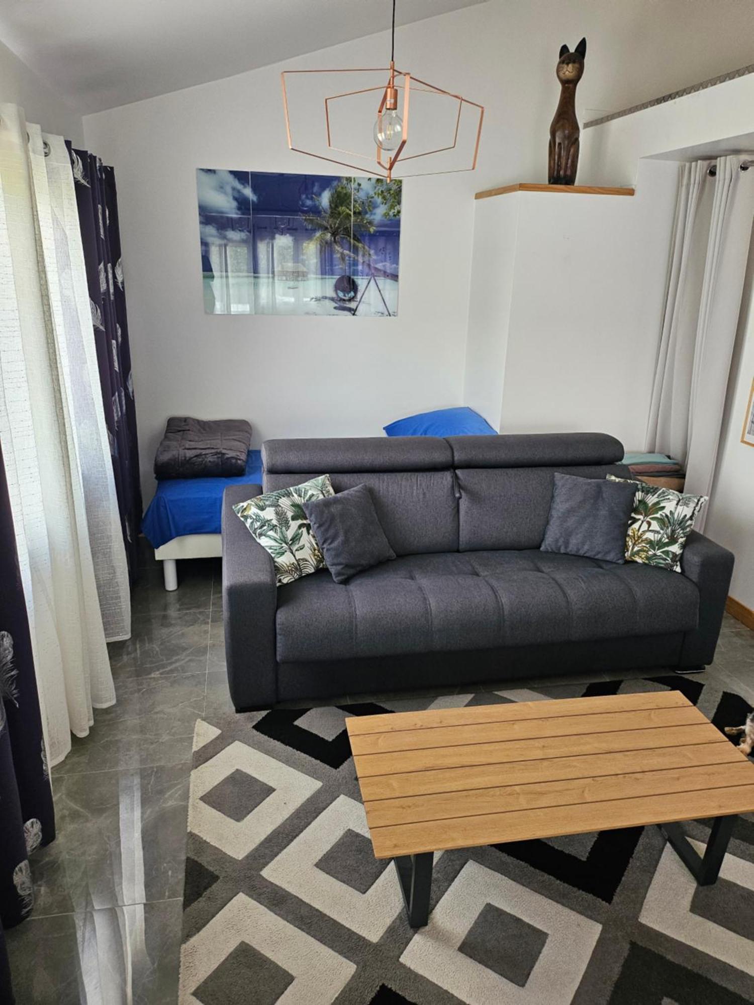 Bienvenue Chez Alain Et Marie Lägenhet Antibes Rum bild